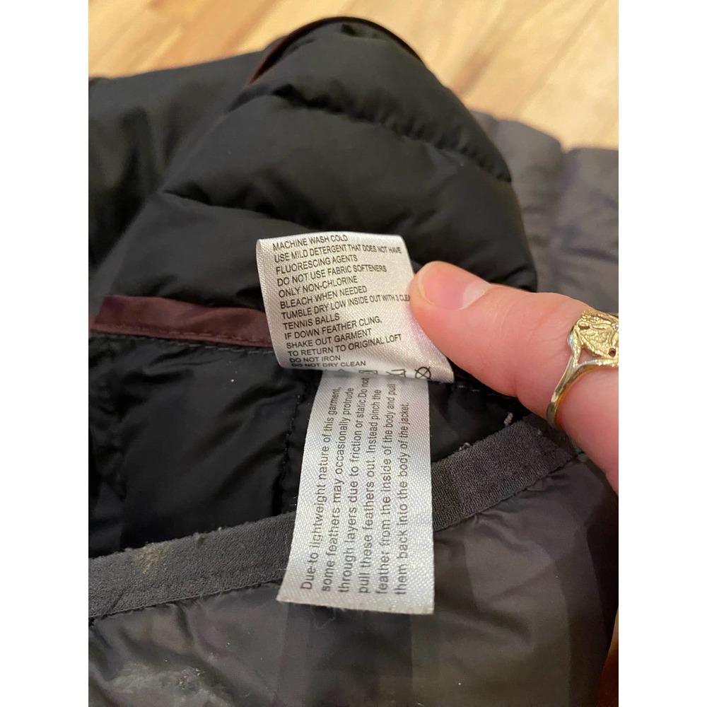 Calvin Klein Packable Lightweight Premium Down Grey Puffer Coat - Picture 8 of 8